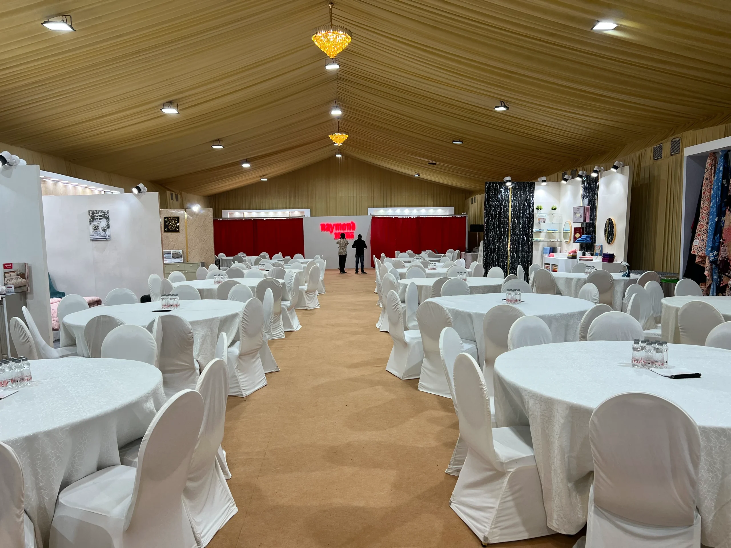 Ac hanger tent (1)